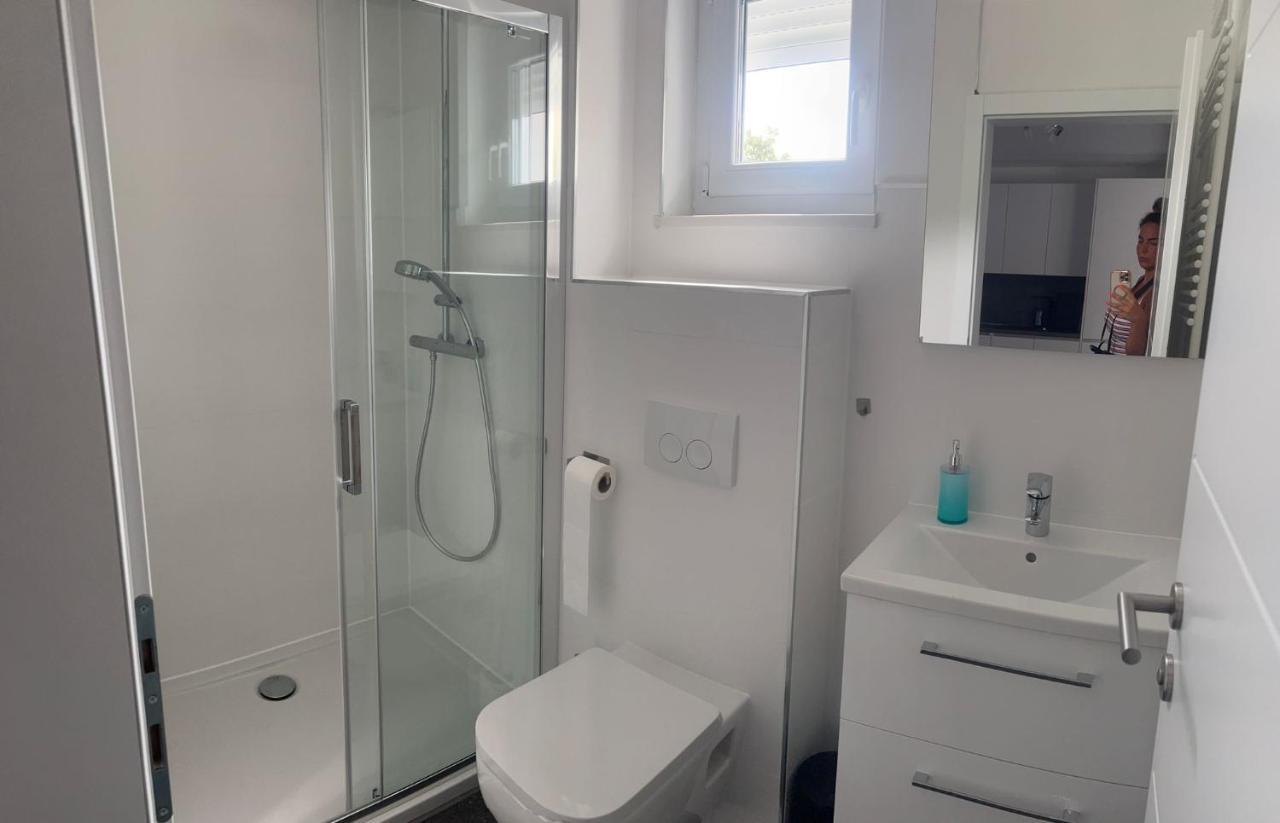Apartmani Lana Rab Town Dış mekan fotoğraf