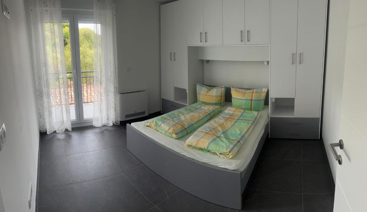 Apartmani Lana Rab Town Dış mekan fotoğraf